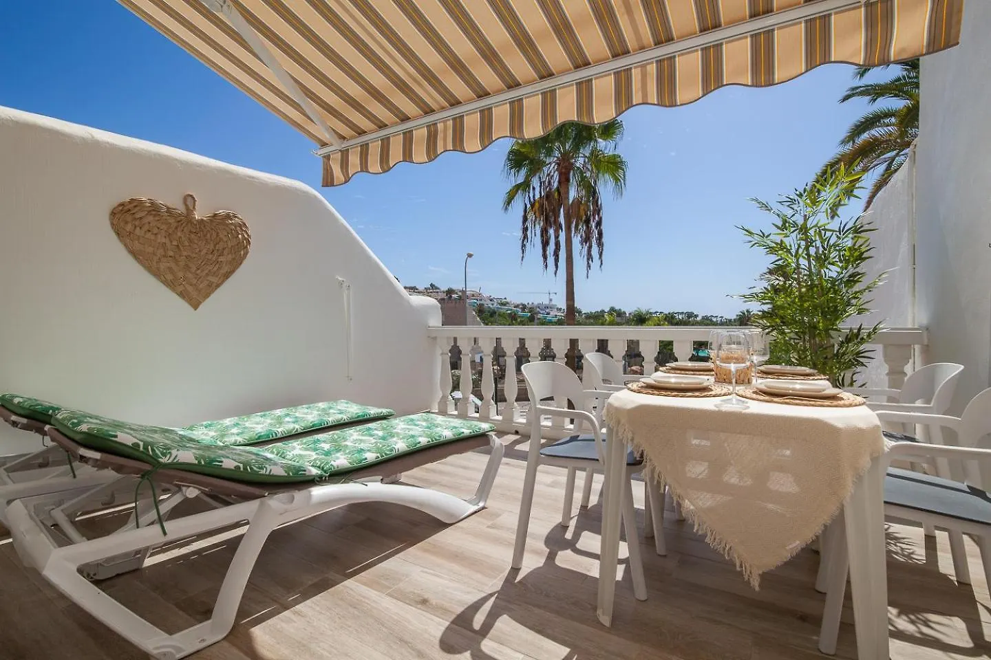 Apartment With Balcony - Sunny Holidays Tenerife Costa Adeje  0*, Costa Adeje (Tenerife)